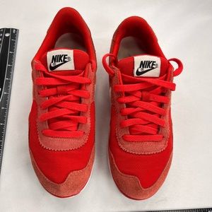 Nike Womens Victoria 525322-601 Red Running Shoes Sneakers Size 7.5